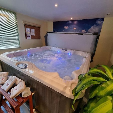 Gite Bruyere, 2 A 5 Personnes Avec Salle De Jeux Et Spa Dans La Residence Ventron Kültér fotó